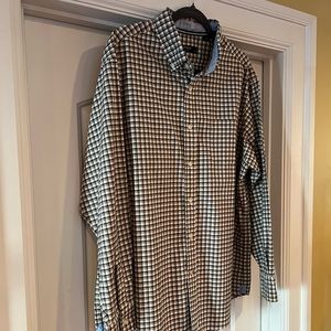 Cremieux
Blue Label Classic Fit Plaid Oxford Long Sleeve Woven Shirt